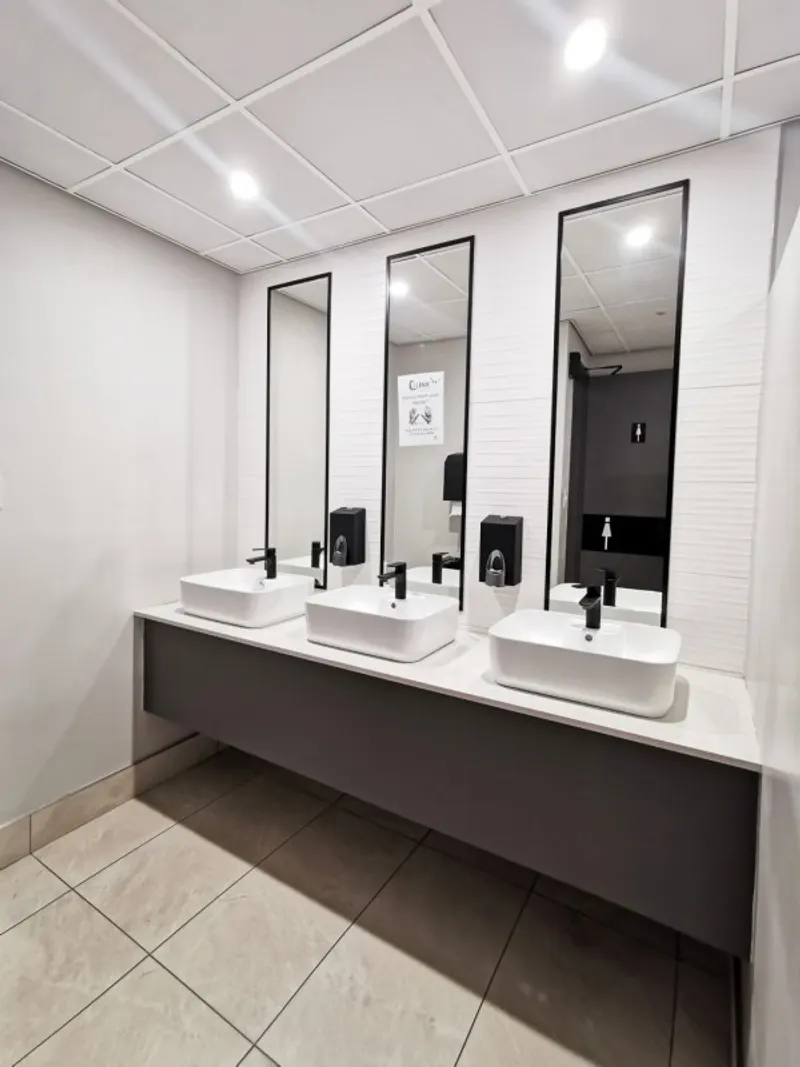 Glenfield Lobby — view project gallery